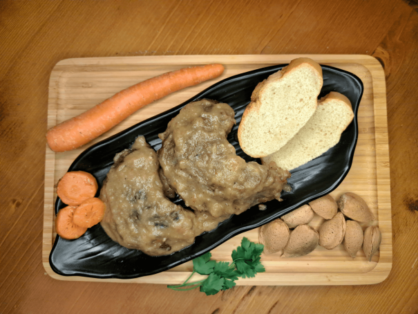 Carrilleras en salsa a domicilio. Calentar y listo